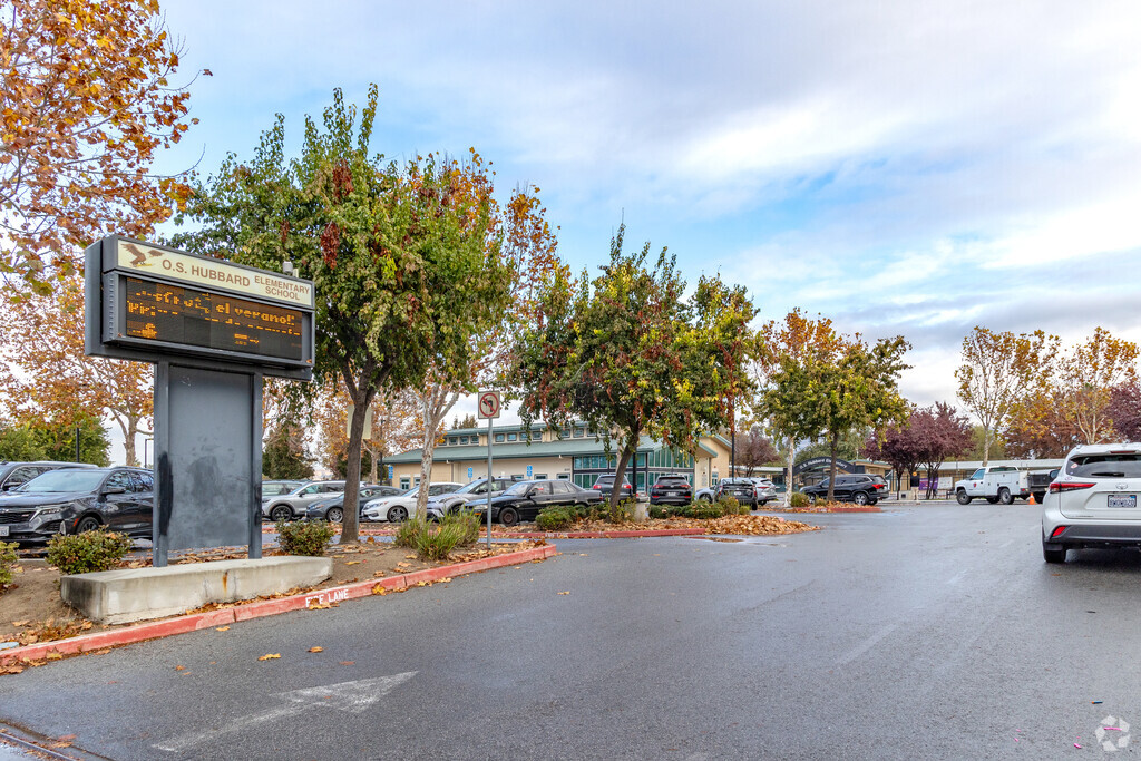 O. S. Hubbard Elementary School offers plenty of fun after school activities in San Jose.