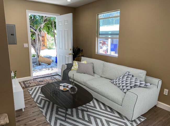 824 Coronado Terrace unit 826, Los Angeles, CA 90026 - photo 5