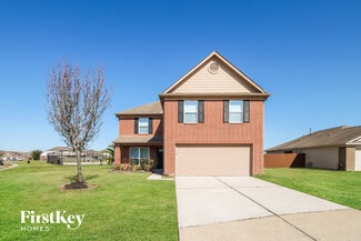 5619 Cinnamon Lake Dr, Baytown, TX 77521