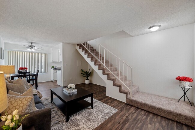 The Arbor, North Hollywood, CA 91602 - photo 2