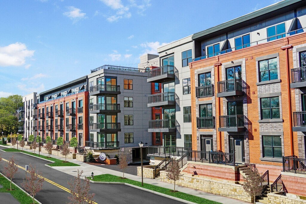 Crescent at Chevy Chase 3929 Landmark Ct, Chevy Chase, MD