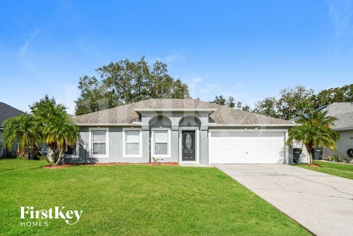 527 Gull Dr, Kissimmee, FL 34759 - photo 1