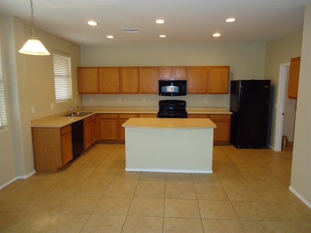 11817 W Via Montoya Dr, Sun City, AZ 85373 - photo 2