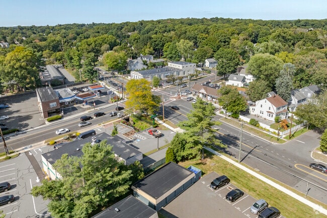 Stratfield VIllage is a smaller sub community of Fairfield.