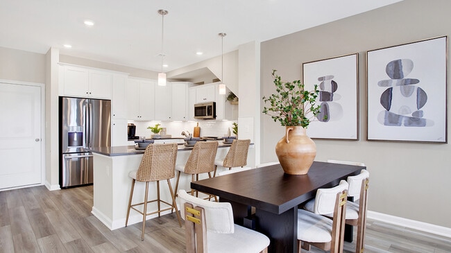 9664 Swallowtail Ln, Manassas, VA 20110 - photo 4