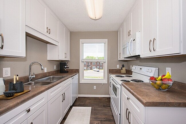 Willowdaile, Durham, NC 27705 - photo 3