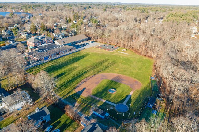 Perley Elementary School provides a well-rounded education and promotes academic excellence.