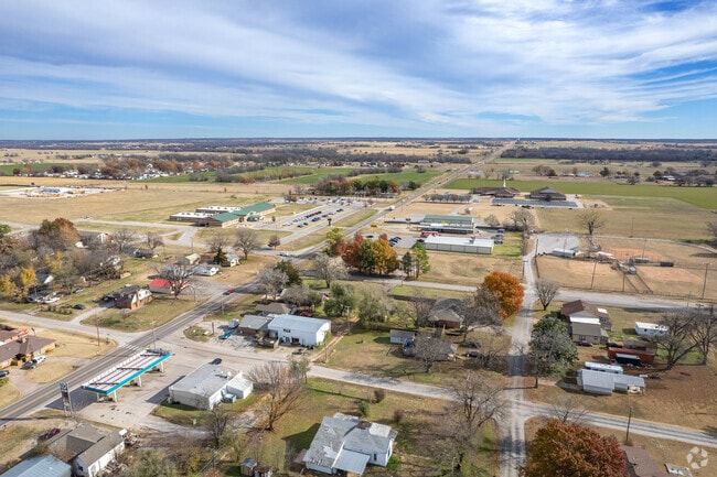 Lexington High School sits on East Broadway Street.