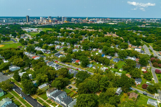 Discover peace and community in Brauers, located just 15 minutes or less from downtown Richmond.