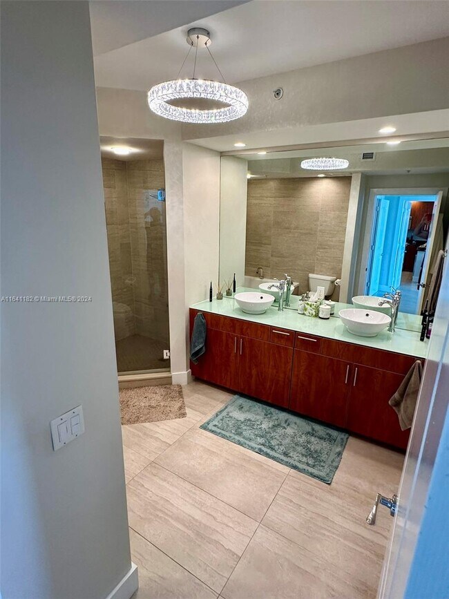 Strada 315 unit 2008, Fort Lauderdale, FL 33301 - photo 6