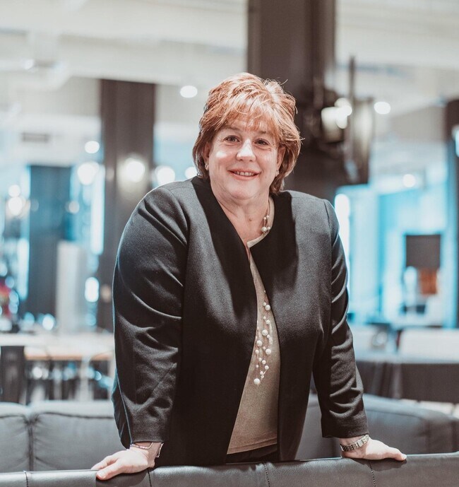 Pam Jacobs