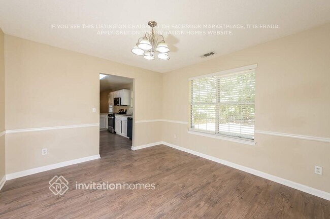 597 Lakewater View Dr, Stone Mountain, GA 30087 - photo 5