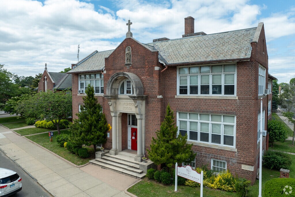 St. Lawrence School is located in West Haven, Connecticut.