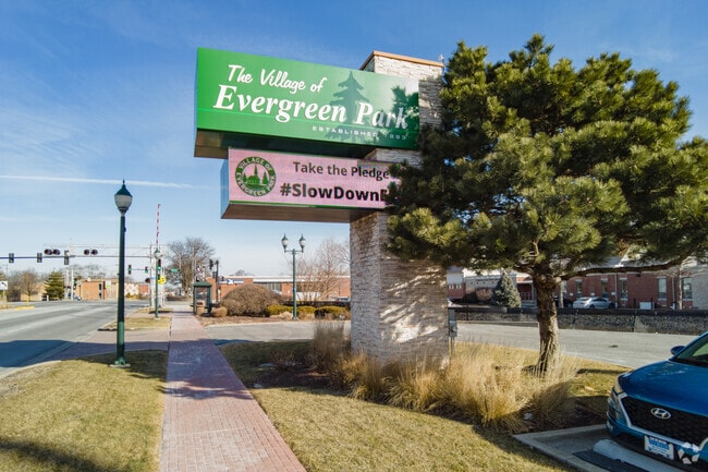 Evergreen Park sits just outside the borderline of Chicago.