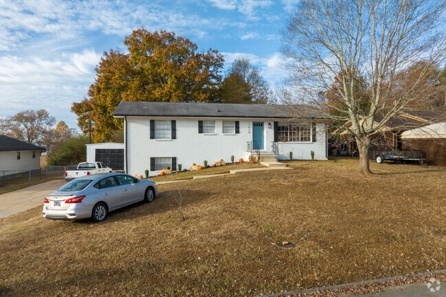 Split floor plans or garages are perfect for slanted lots in Middle Valley.