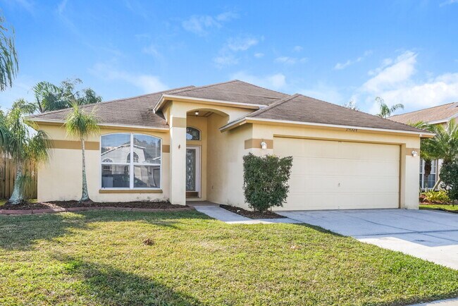 29324 Birds Eye Dr, Wesley Chapel, FL 33543 - photo 3