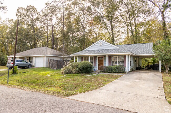 Smaller homes can be found when looking to move to Pearl River.