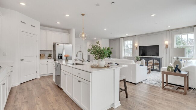 320 Llewllyn Rd unit 36210213, Chester Heights, PA 19017 - photo 4