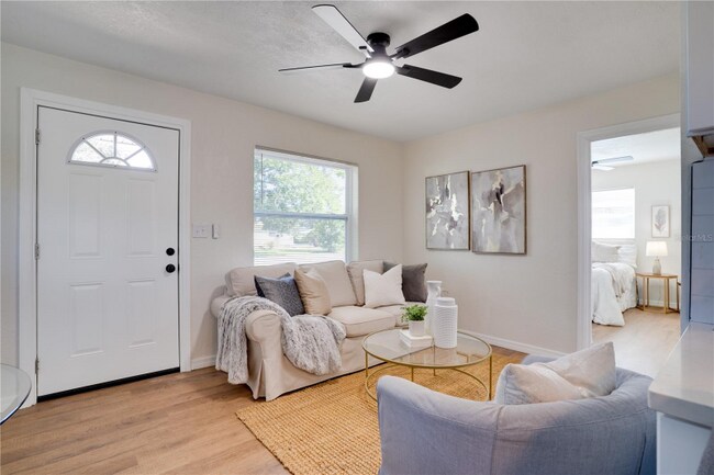 4818 68th St N, Saint Petersburg, FL 33709 - photo 7