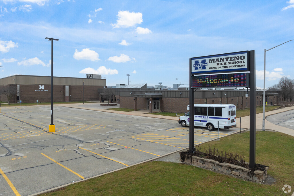 Educational opportunities abound at Manteno High School.