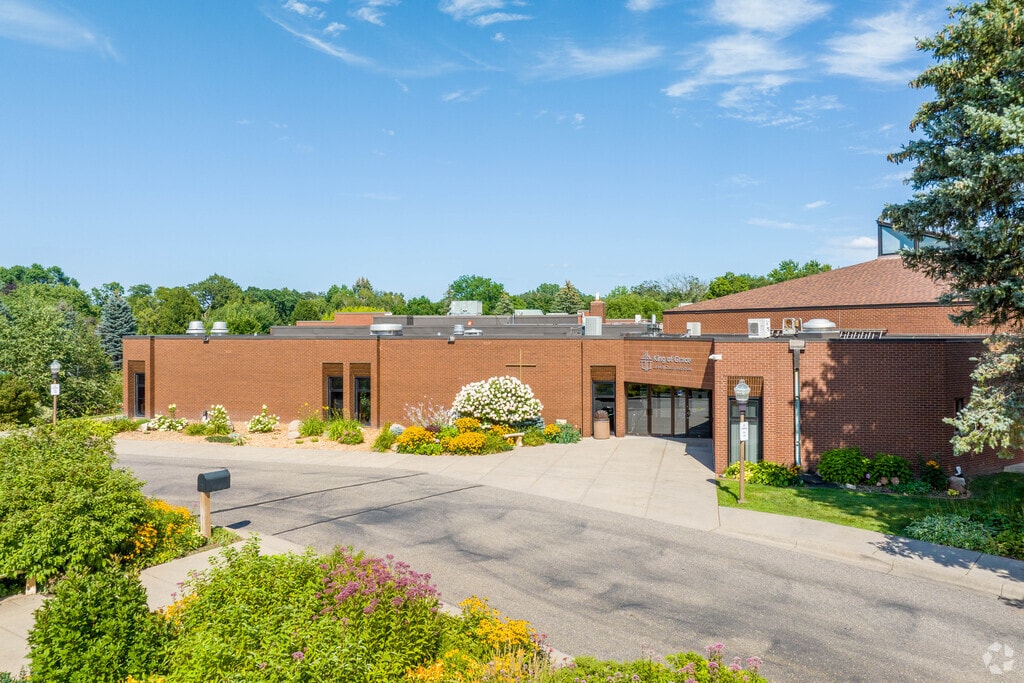 King of Grace Lutheran offers a Christian education in Golden Valley, MN.