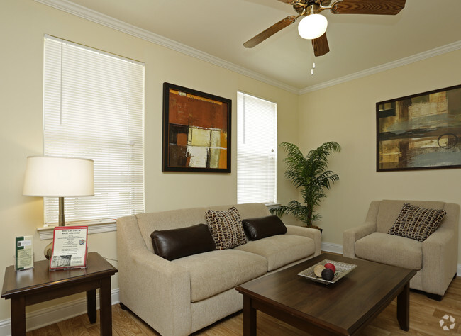 Orleans - Living Room