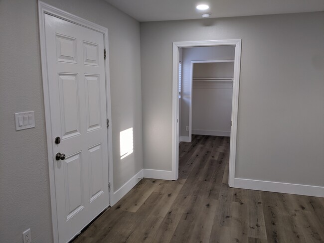 3318 W 157th St unit Backhouse, Gardena, CA 90249 - photo 5