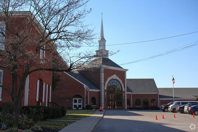 Northside Christian School provides education in the neighborhood of 
Portland.