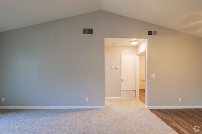 1BR, 1BA