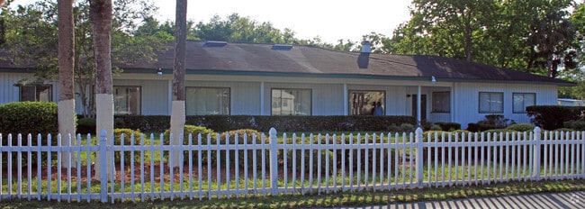 The Breakers, Jacksonville, FL 32221 - photo 2