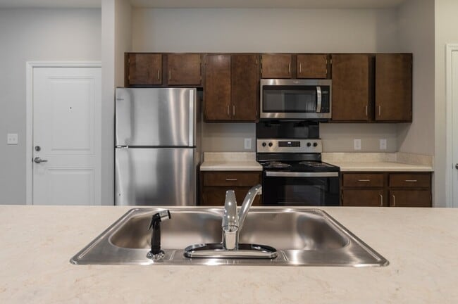 Reserve at Grant Road - MUST BE AGE 55+, Ellenwood, GA 30294 - photo 4