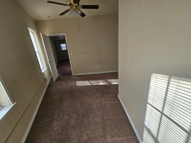 Harlandale Building, San Antonio, TX 78214 - photo 7