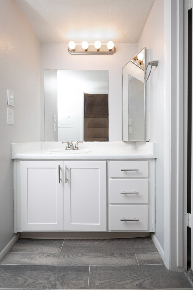 Fox Creek, Layton, UT 84041 - photo 5