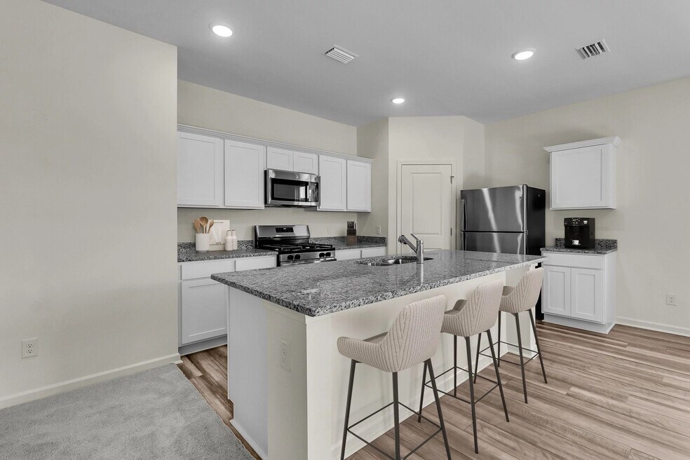 7629 Desert Viper unit 36461360, San Antonio, TX 78253 - photo 1