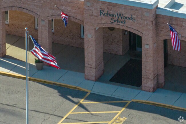 Rohan Woods Elementary School is located at 1515 Bennett Ave.