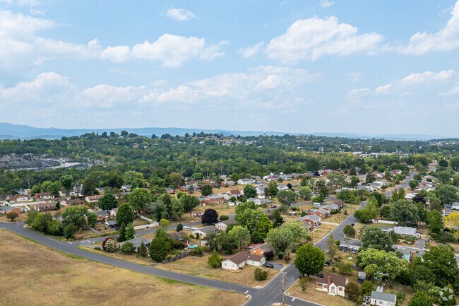 You'll have views of the Shenandoah Valley from your home in Waterman.