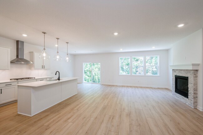 11421 Fieldstone Dr, Maple Grove, MN 55311 - photo 5