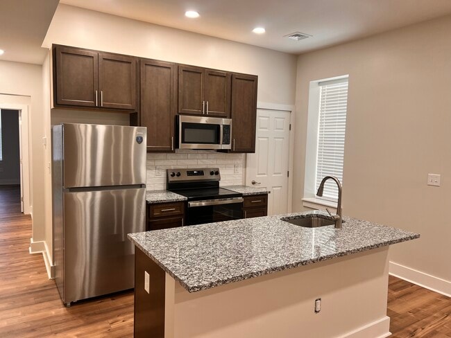 8 Philadelphia Ave unit 3C, Shillington, PA 19607 - photo 4