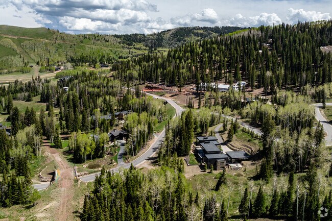 Luxury and the outdoors go hand in hand at the Colony at White Pine Canyon.