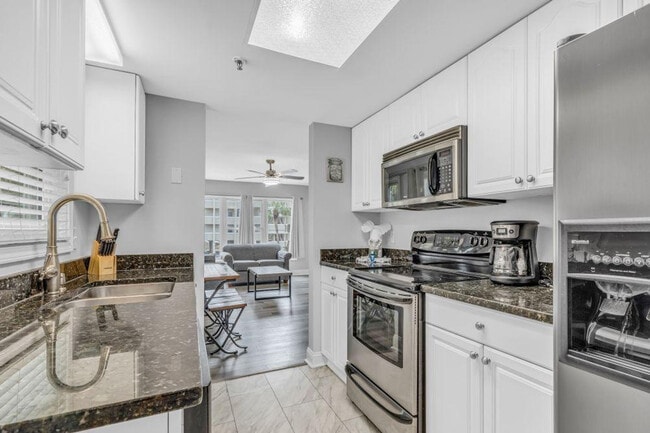 4314 S Ocean Blvd unit ID1267806P, North Myrtle Beach, SC 29582 - photo 4