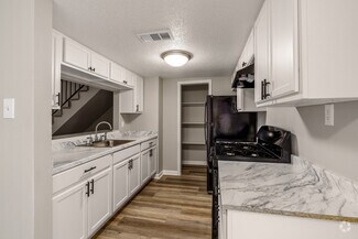 7020 Grand Canyon Dr, Austin, TX 78752