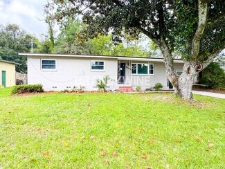 3540 Cesery Blvd, Jacksonville, FL 32277