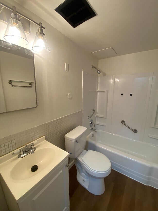 3737 Morgan Ford Rd unit C, St. Louis, MO 63116 - photo 5