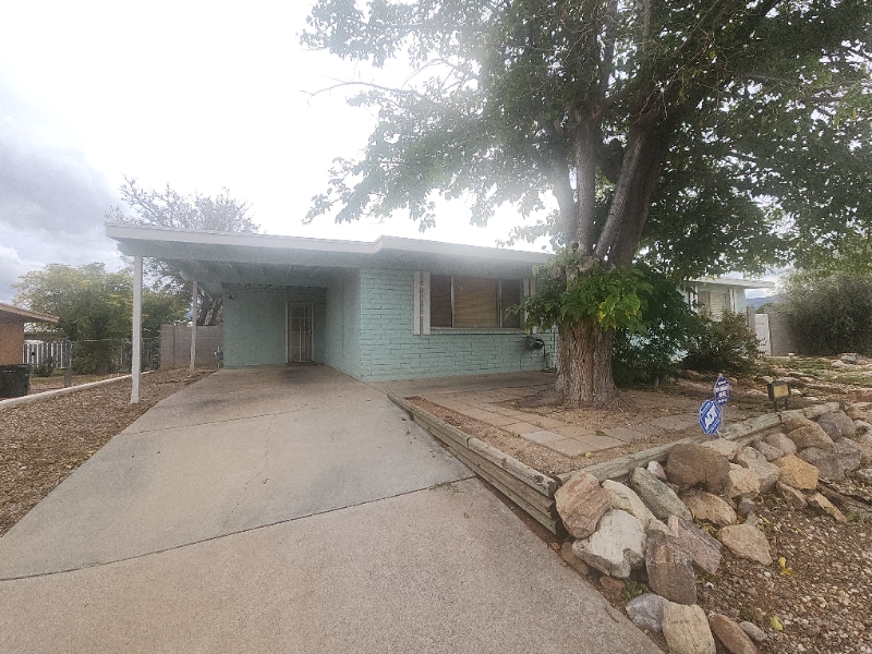 10 E Brown Dr, Sierra Vista, AZ 85635 - photo 1