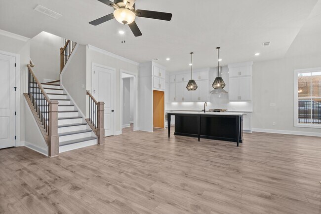 555 Pilgrim Mill Rd unit 36474228, Cumming, GA 30040 - photo 3