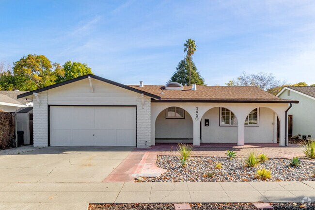 Ranch styles with midcentury Spanish are plentiful in Paynes.