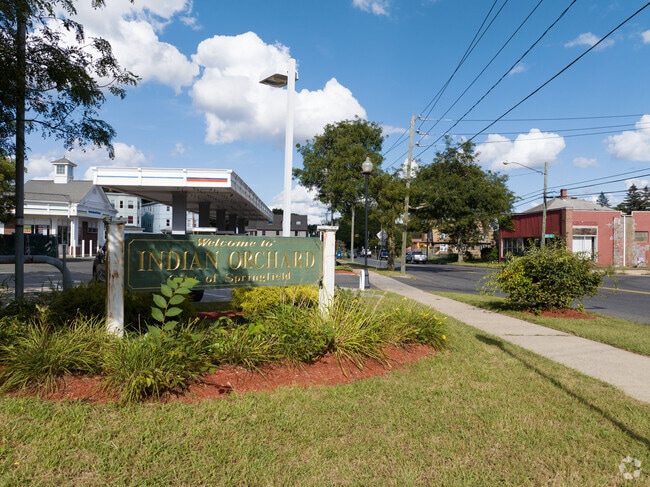 Apart of Springfield city Indian Orchard is a lovely neighborhood for your family.