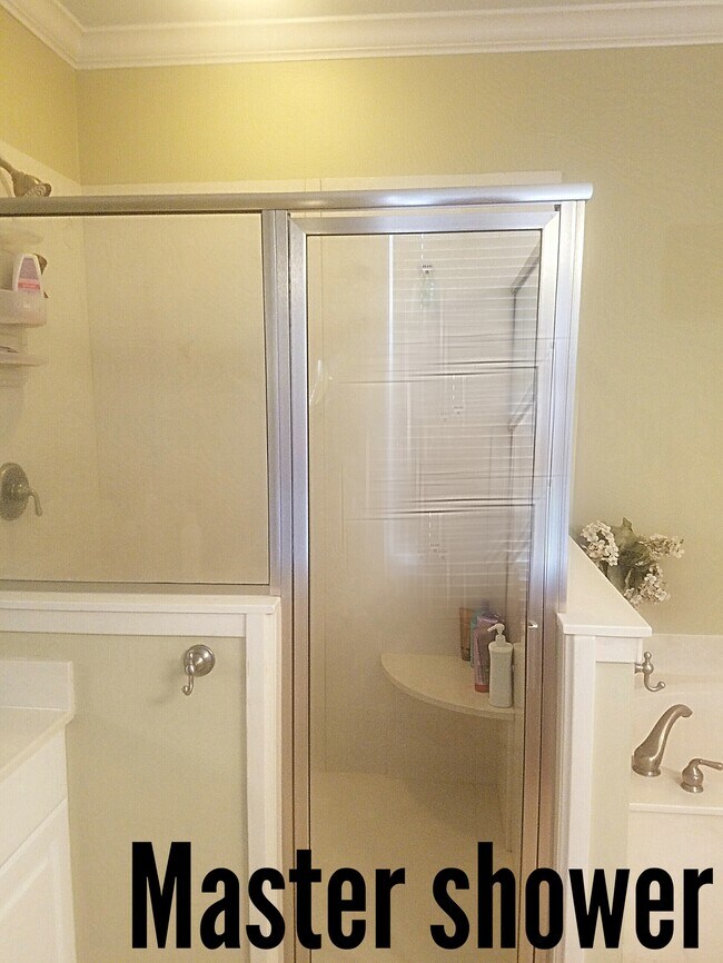 407 E Hull St, Savannah, GA 31401 - photo 6