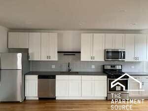 1804 S Ashland Ave unit 4, Chicago, IL 60608 - photo 3