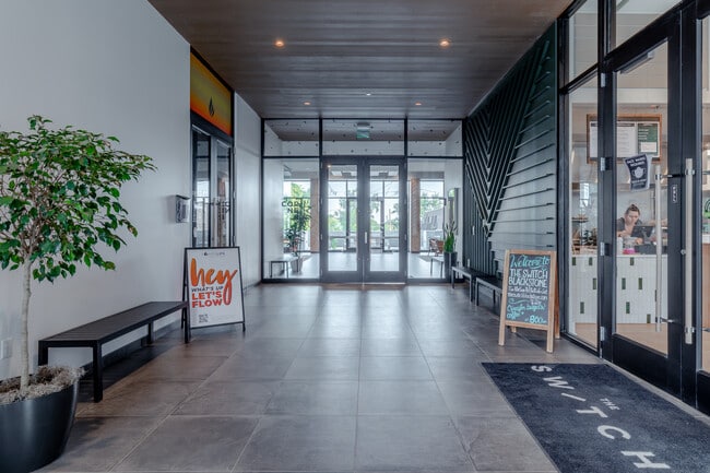 Corner Apartments, Omaha, NE 68131 - photo 6